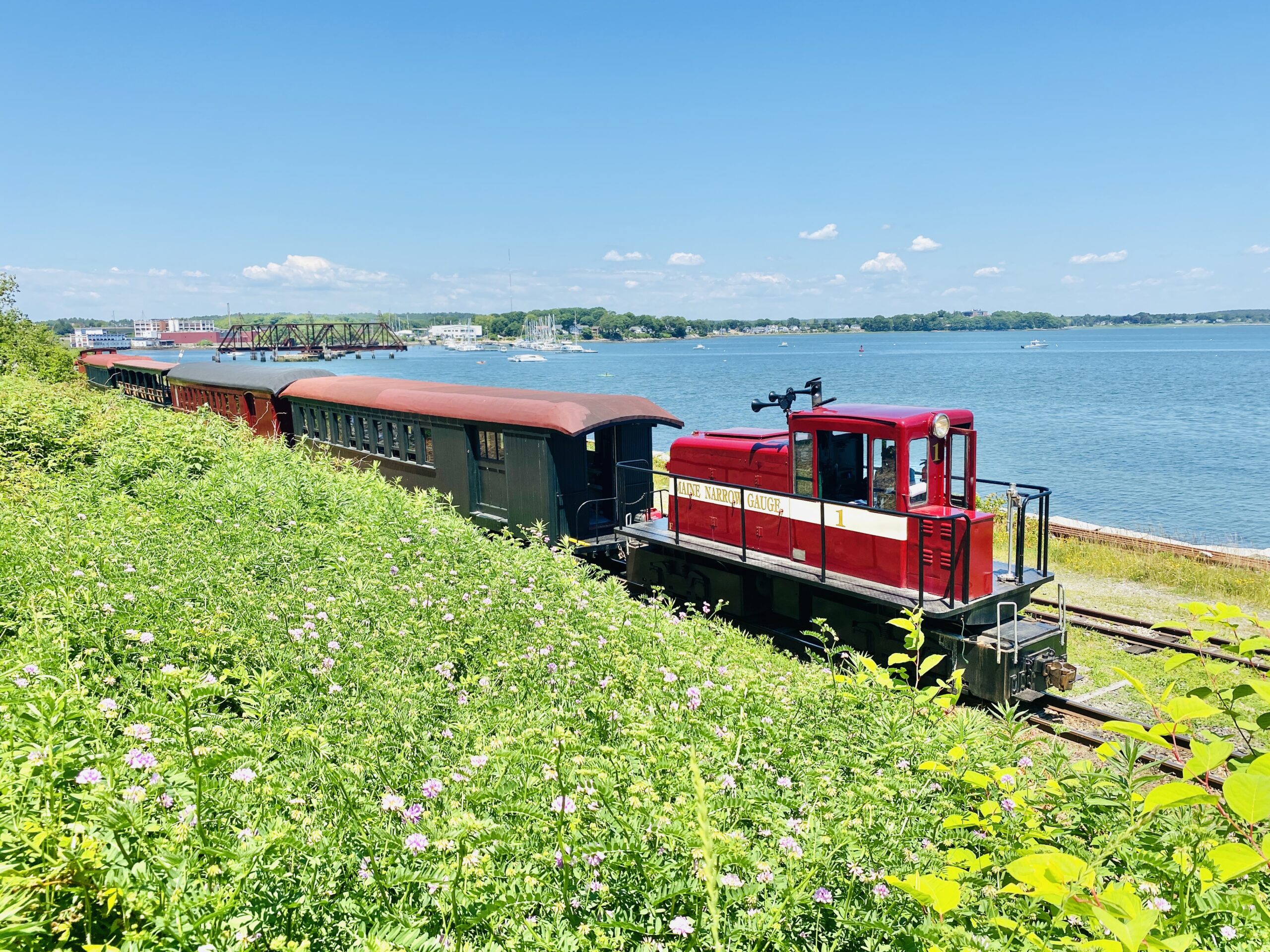 Scenic Train Ride | Maine Narrow Gauge Railroad Co. & Museum